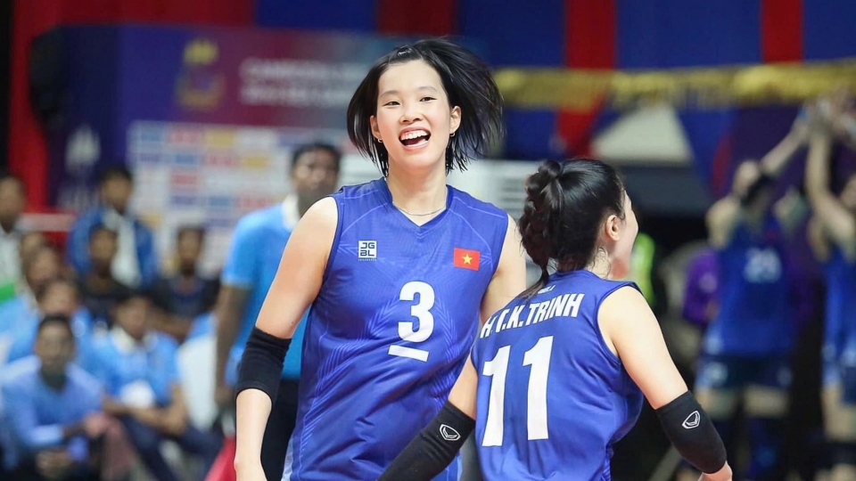 Volleyball star Thanh Thuy departs for Japan's Gunma Green Wings