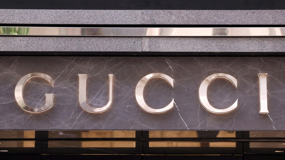 2025-10-06T050033Z_589111330_RC2B27AJ0OBB_RTRMADP_3_KERING-GUCCI.JPG