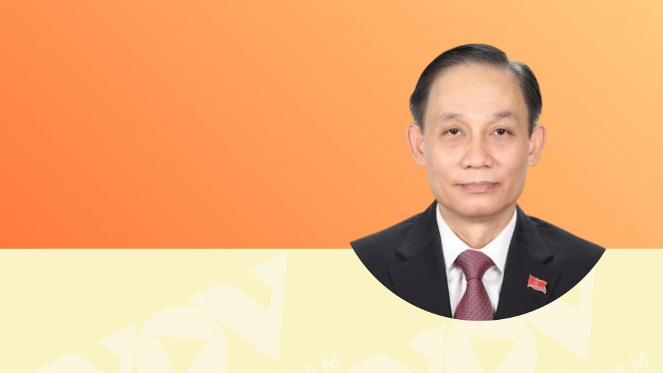 Bộ trưởng Bộ Ngoại giao Lê Hoài Trung-cover.jpg