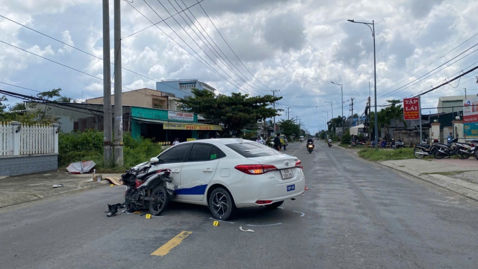 Hiện trường vụ tai nạn giao thông làm 01 người tử vong.jpg