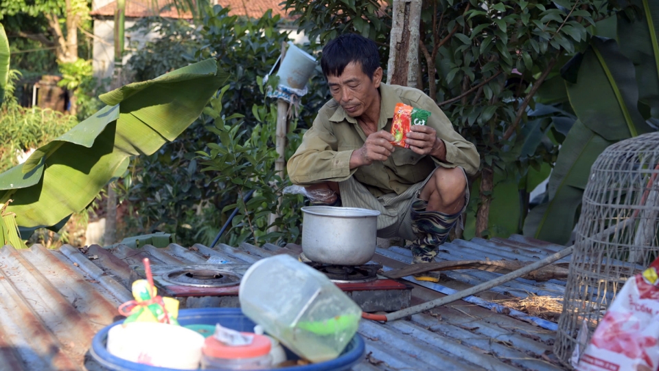 Bốn ngày sống trên mái nhà giữa dòng lũ dữ ở Phú Bình, Thái Nguyên