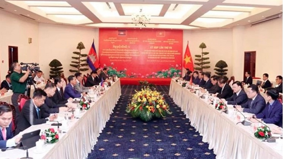 The 7th meeting between the Vietnamese Ministry of National Defence and the National Council of the Solidarity Front for the Development of Cambodia Motherland.jpg