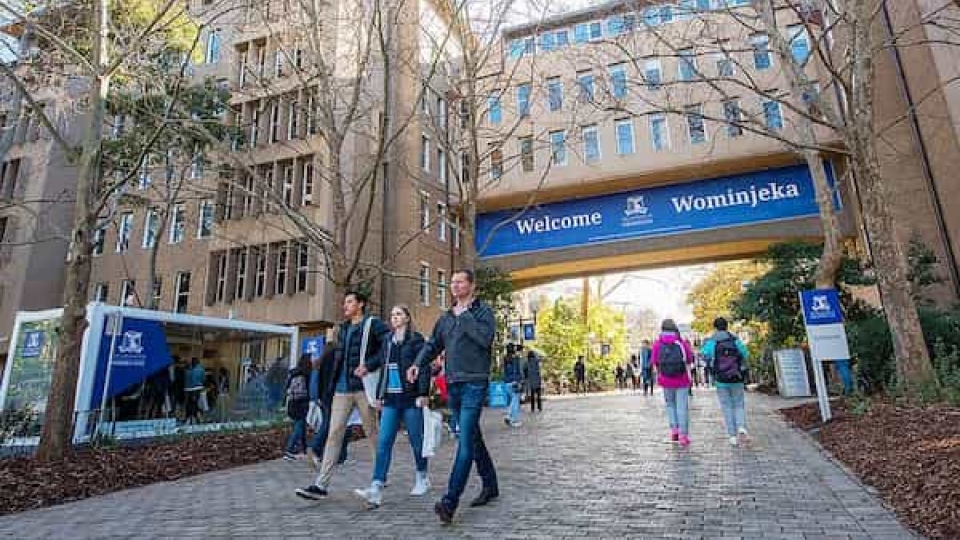Trường Đại học Melbourne là trường đại học của Australia được xếp thứ hạng cao nhất trong bảng xếp hạng. Nguồn_Đại học Melbourne.jpg