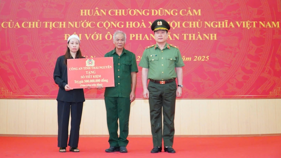 a92360101bda9684cfcb_0.jpg