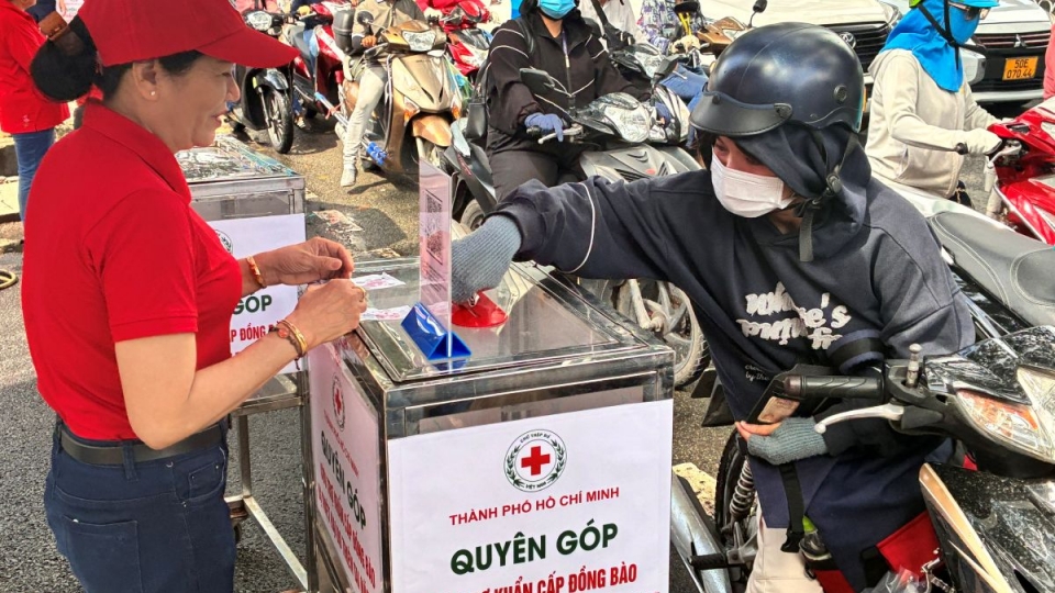 Những tấm lòng từ thành phố nghĩa tình