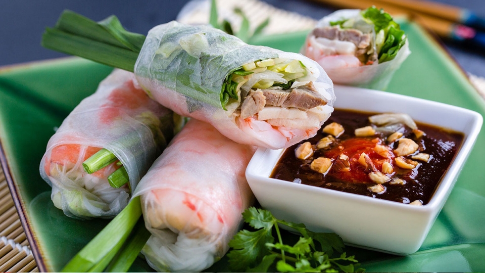 Vietnam among top 15 best countries for food in the world