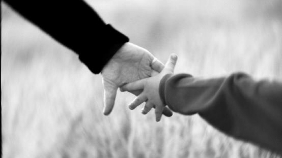 Làm mẹ kế – hành trình chông gai để trở thành mẹ của “con người ta”