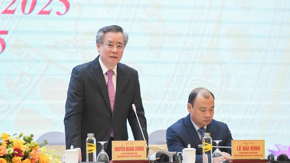 "Đảng lắng nghe dân để hoàn thiện và nâng cao chất lượng văn kiện Đại hội XIV"