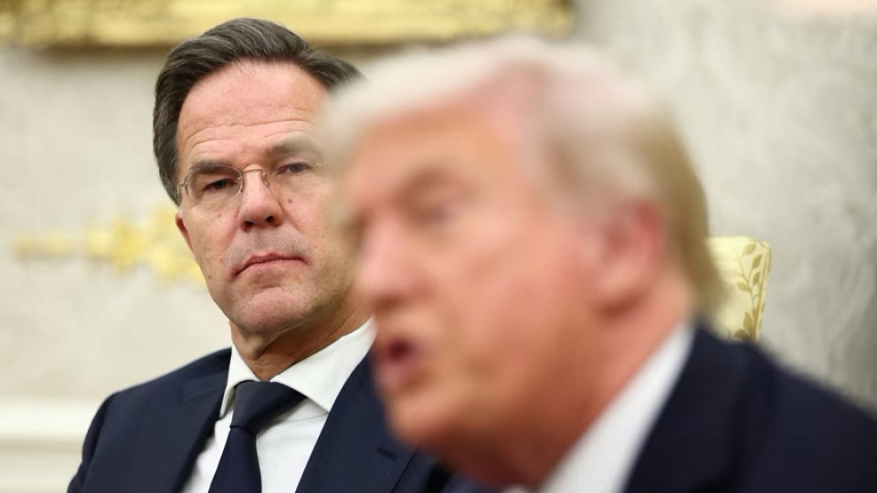 lanh_dao_chau_au_va_nato_hoan_nghenh_lenh_trung_phat_dau_mo_nga_cua_ong_trump._reuters.jpg
