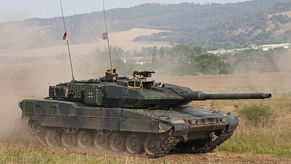 leopard_2_a7v_313_bad_frankenhausen_2024.jpg