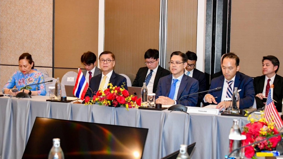 than van 4 ben ve bien gioi Thai Lan Campuchia, tai Malaysia -bo ngoai giao Thai Lan.jpg