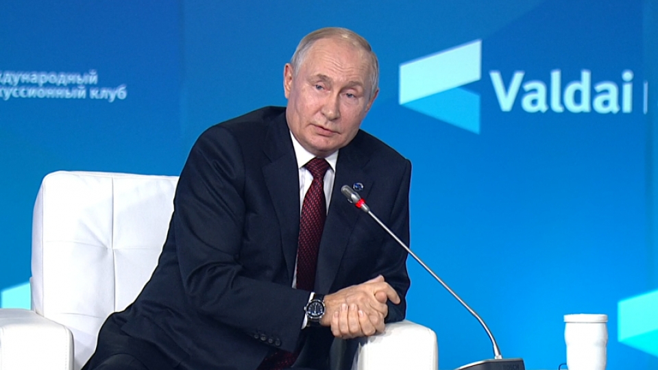 tong_thong_putin_phat_bieu_tai_cau_lac_bo_thao_luan_quoc_te_valdai.png