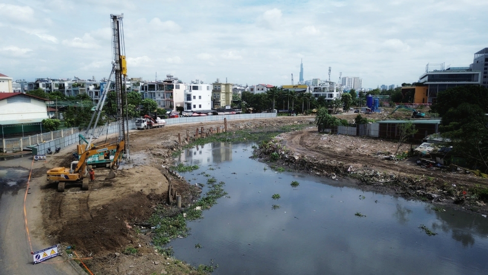 tp.hcm_chot_hoan_thanh_gpmb_du_an_rach_xuyen_tam_trong_thang_11_2025_anh_m.q.jpeg