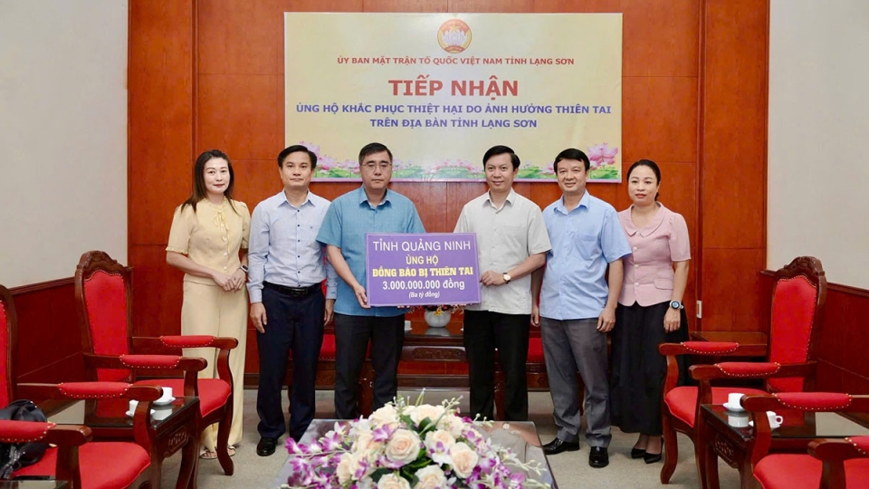ung_ho_thien_tai_1.jpg