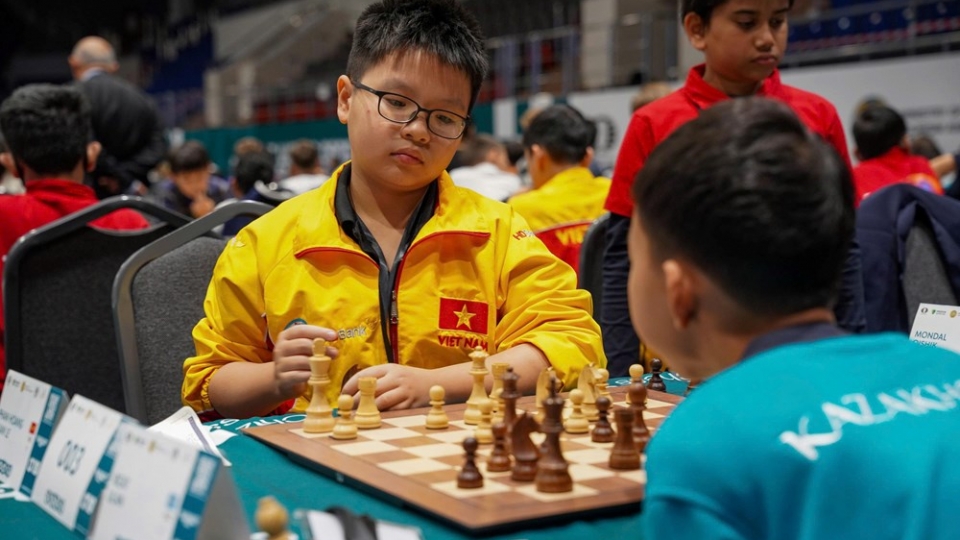 Vietnamese prodigy wins silver at World Cadet Chess Championship 2025