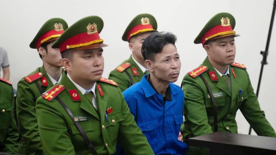 Hoãn phiên tòa xét xử bị cáo đốt quán cà phê khiến 11 người tử vong