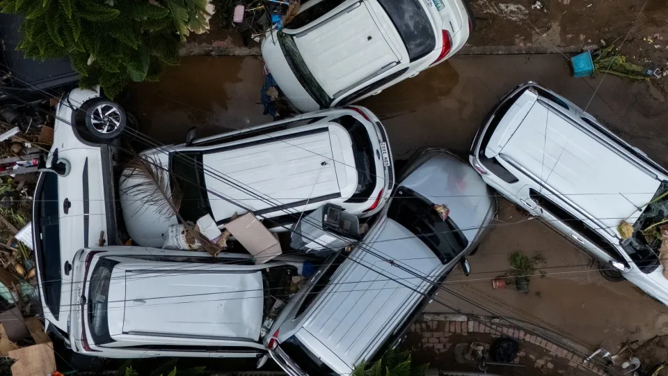 Bão Kalmaegi gây thiệt hại nặng nề tại Philippines - Ảnh_ Reuters.jpg