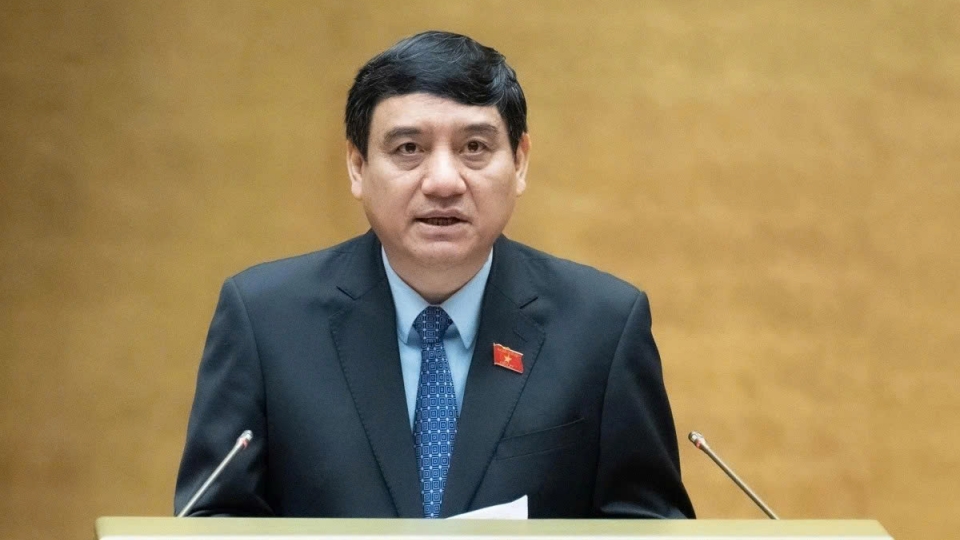 NA examines unified textbook and free provision for students by 2030.jpg