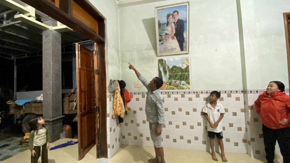 Đêm bình yên đầu tiên sau lũ dữ ở Hòa Thịnh