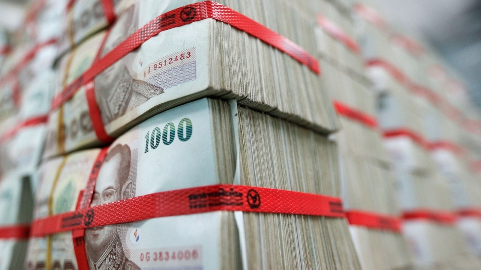 dong baht Thai Lan, tien Thai Lan o Bangkok -reu.jpg