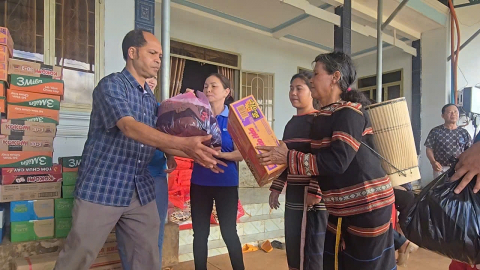 nghia_tinh_anh_4.jpg