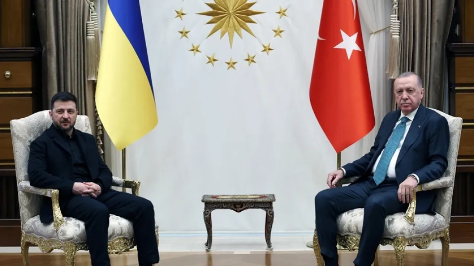 tong_thong_erdogan_tho_nhi_ky_san_sang_lam_cau_noi_hoa_binh_nga-ukraine_reuters_.jpg