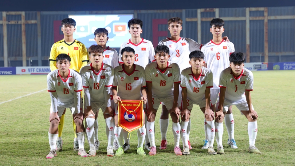 u17 viet nam (2).jpg