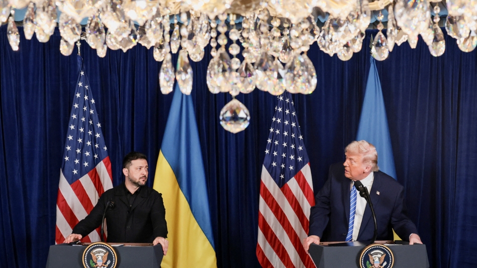 2025-12-28T220558Z_1562838709_RC2YPIA45ZTU_RTRMADP_3_UKRAINE-CRISIS-TRUMP-ZELENSKIY.JPG