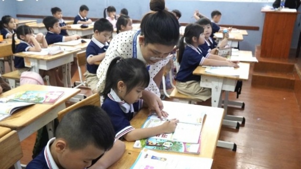 English teaching in schools.jpg