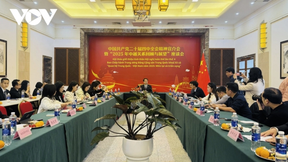 The Embassy of China reviews Vietnam–China cooperation in 2025.jpg