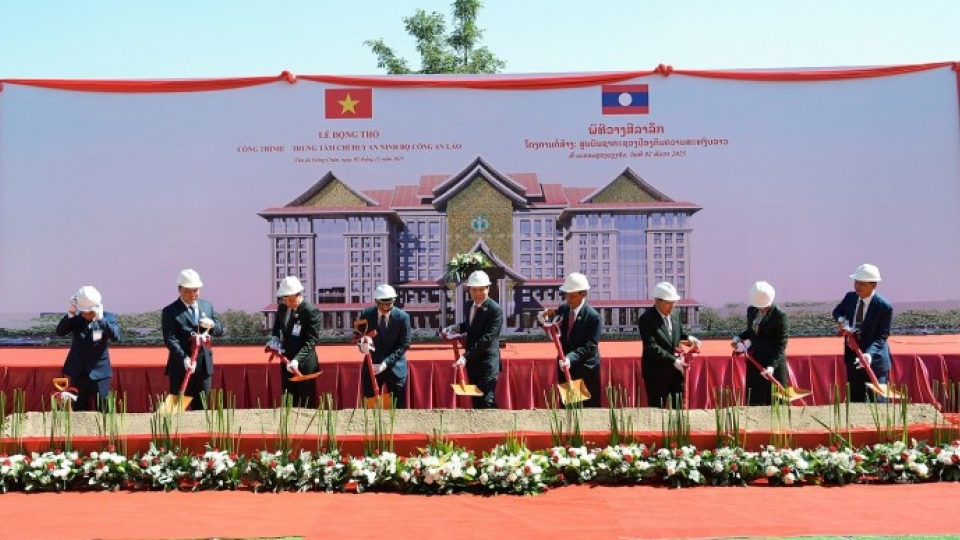 Vietnam assists Laos to build new public security command centre.png