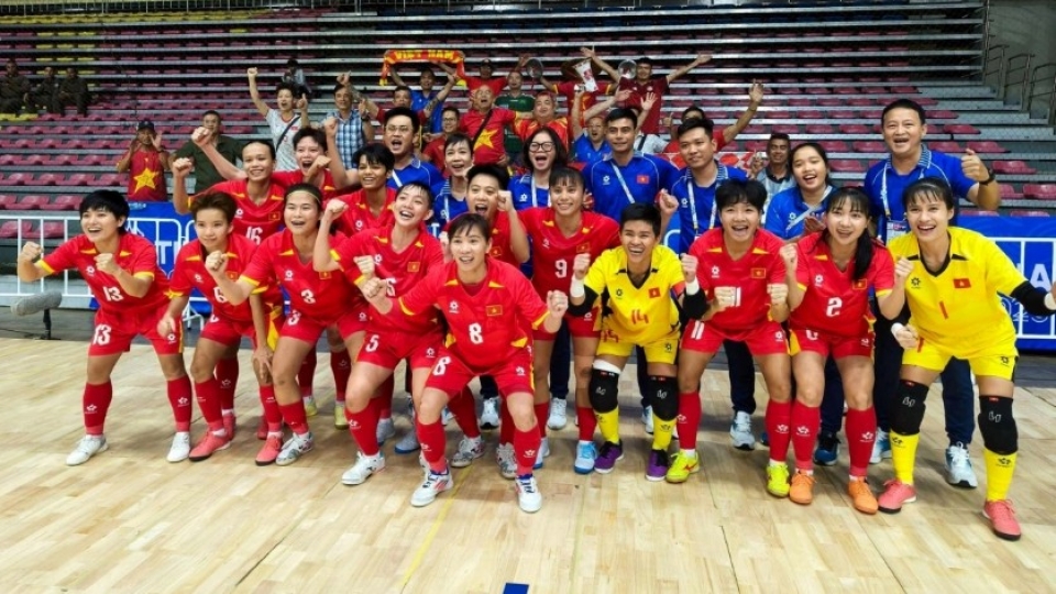 Vietnam women’s futsal reach SEA Games 33 final.jpg