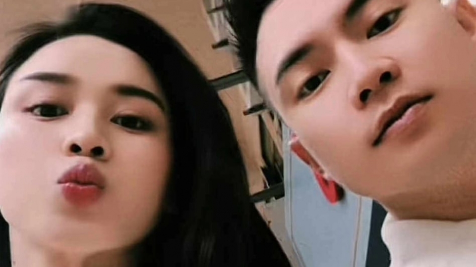 Sao Việt 28/12: Đỗ Thị Hà khoe loạt khoảnh khắc tình tứ thuở còn hẹn hò chồng