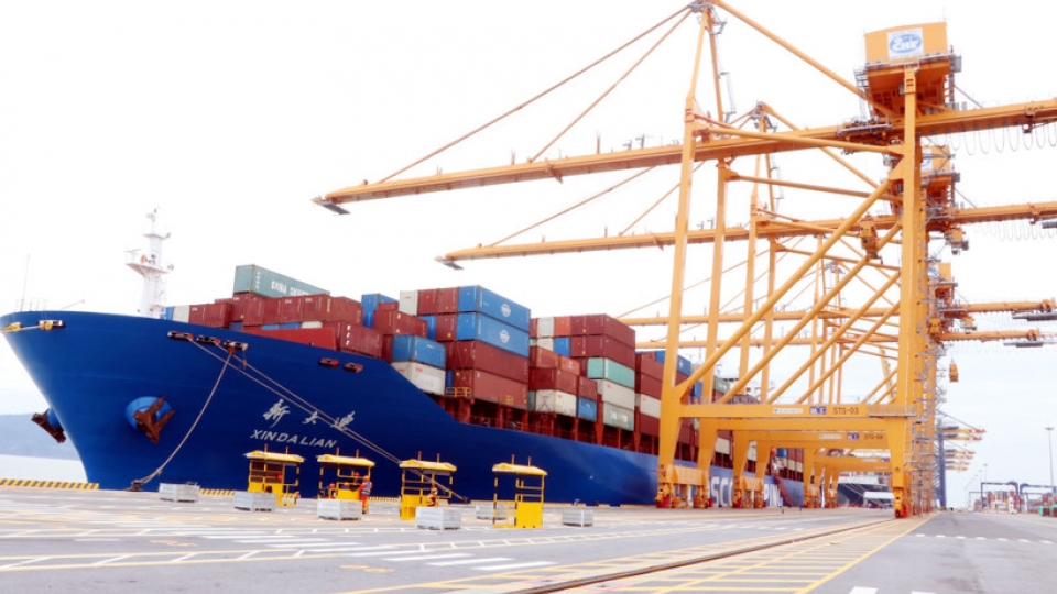 hai_phong_port_reaches_2-million-teu_milestone_.jpeg