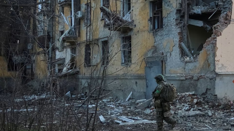 nga_tan_cong_ukraine_tai_thi_tran_tien_tuyen_kostiantynivka_o_vung_donetsk._anh_reuters.jpg