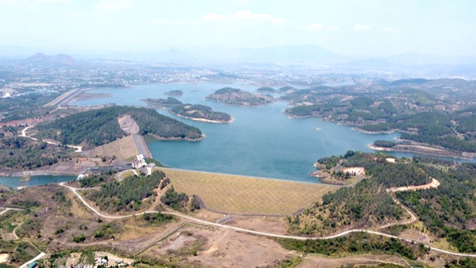 vi phạm đất đai hồ đại ninh.jpg