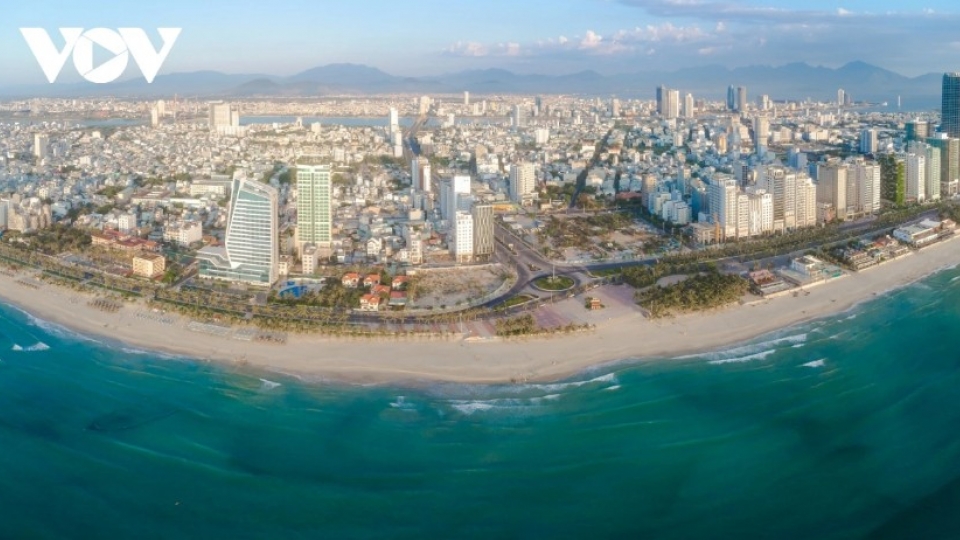 Da Nang holds advantages in building an international financial center.jpg
