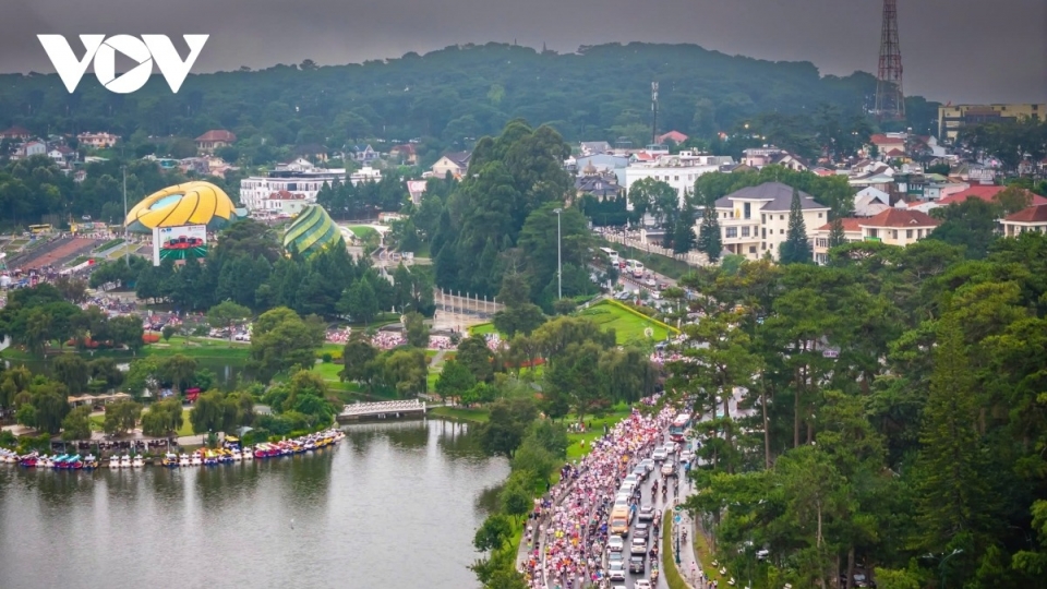 Dalat - diem hen ly tuong cho ky.jpg