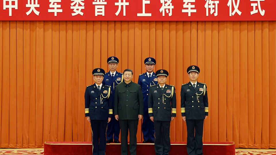 Tap Can Binh va tuong Truong Huu Hiep, Luu Chan Lap, tuong linh Trung Quoc, quan doi Trung Quoc -Bao Quan Giai phong.jpg