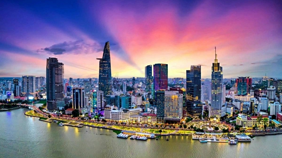 Vietnamese economy at crossroads as 2026 opens new growth cycle.jpg