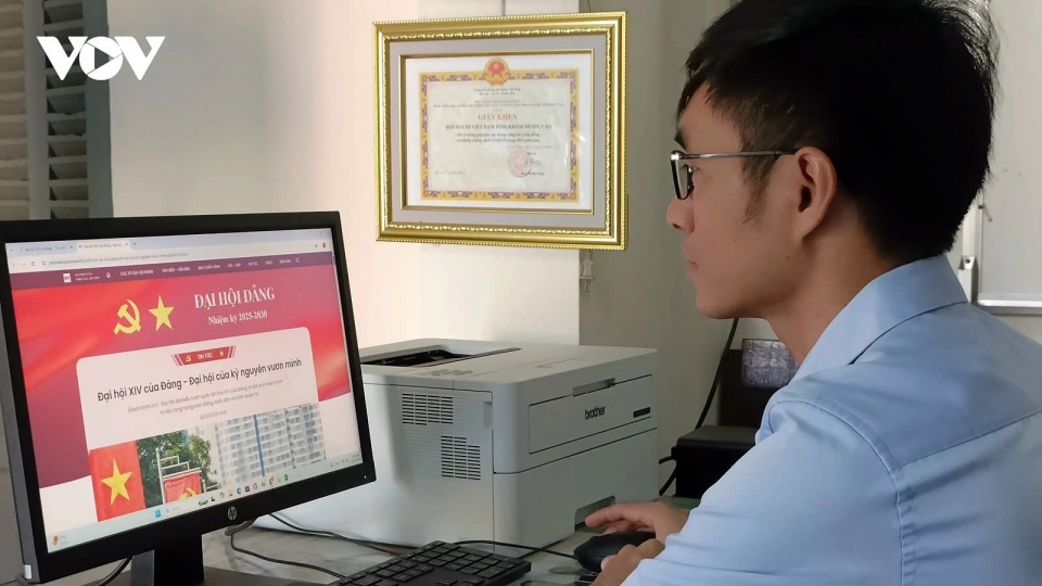 Vietnamese expatriates in Laos look to Party Congress with confidence  1.jpg