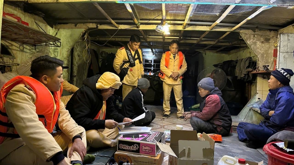 hut_cat_trai_phep_1.jpg