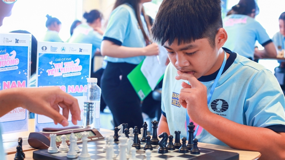 vietnam chess player.jpg