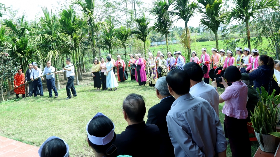 24-2 khai ha 6.jpg