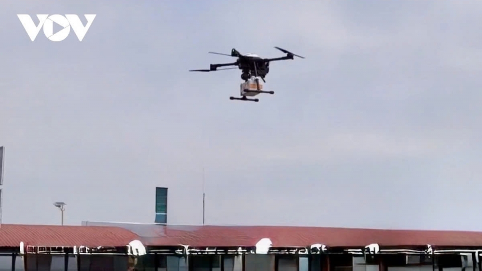 HCM City launches Vietnam’s first cross-sea UAV delivery route 2.jpg