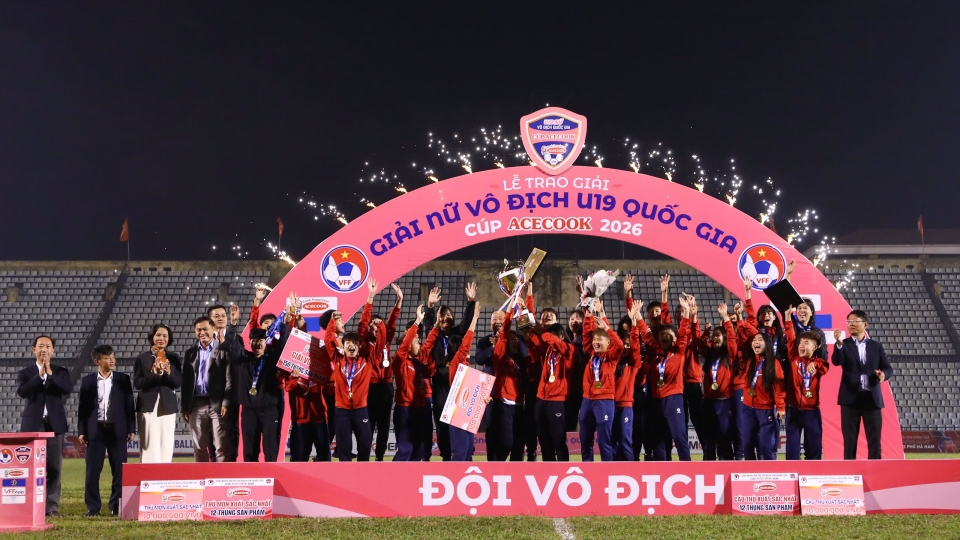 u19_nu_12.jpg