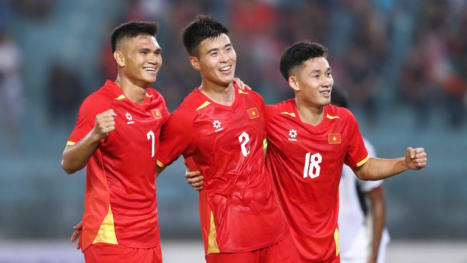 Toàn cảnh ĐT Việt Nam 3-0 ĐT Bangladesh: Thị uy sức mạnh trước màn so tài Malaysia