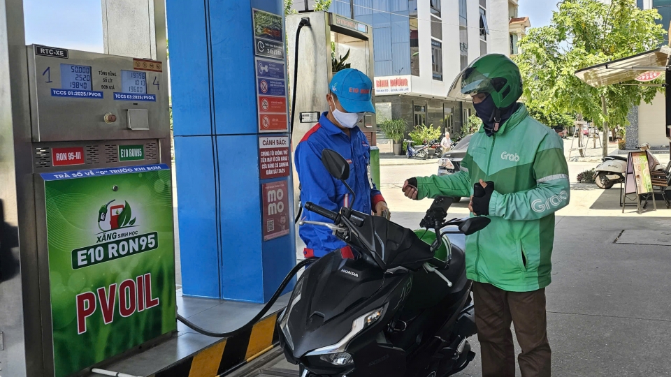 Hải Phòng đang xem xét hỗ trợ DN kinh doanh xăng dầu.jpg