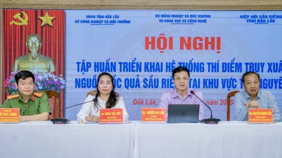 Representatives of management agencies.jpg
