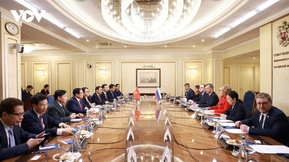 Valentina Matviyenko and Pham Minh Chinh in Moscow.jpg